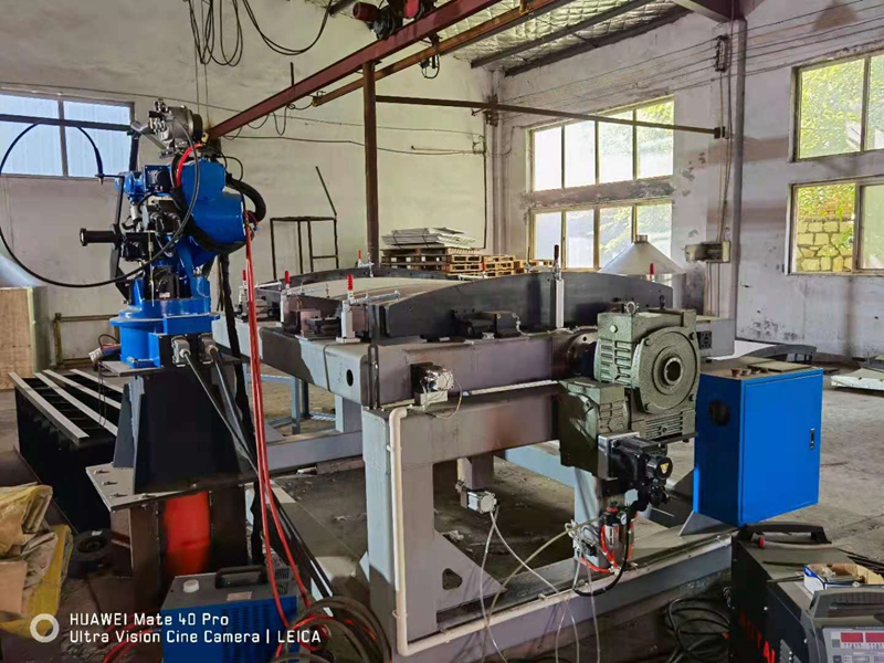 焊接機(jī)器人工位